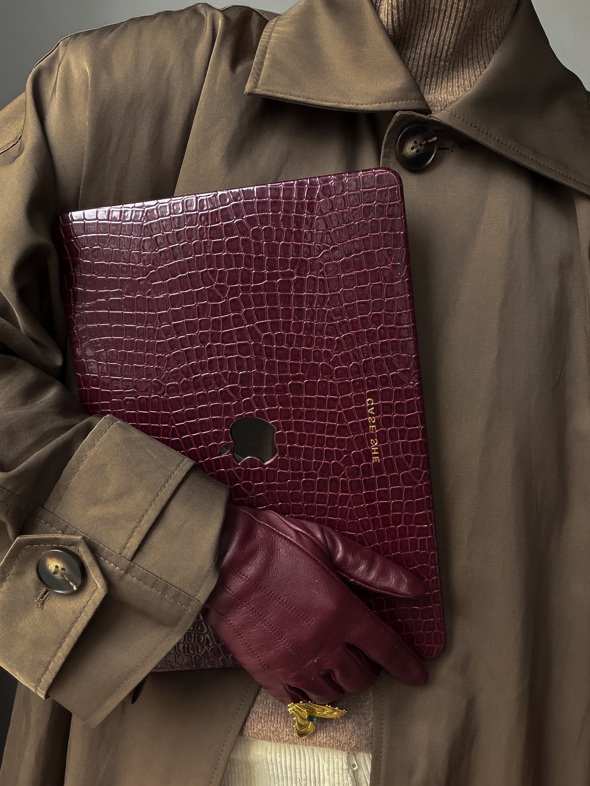 ЧОХОЛ ДЛЯ MACBOOK "GATOR SKIN" БУРГУНДІ ГЛЯНЦЕВИЙ