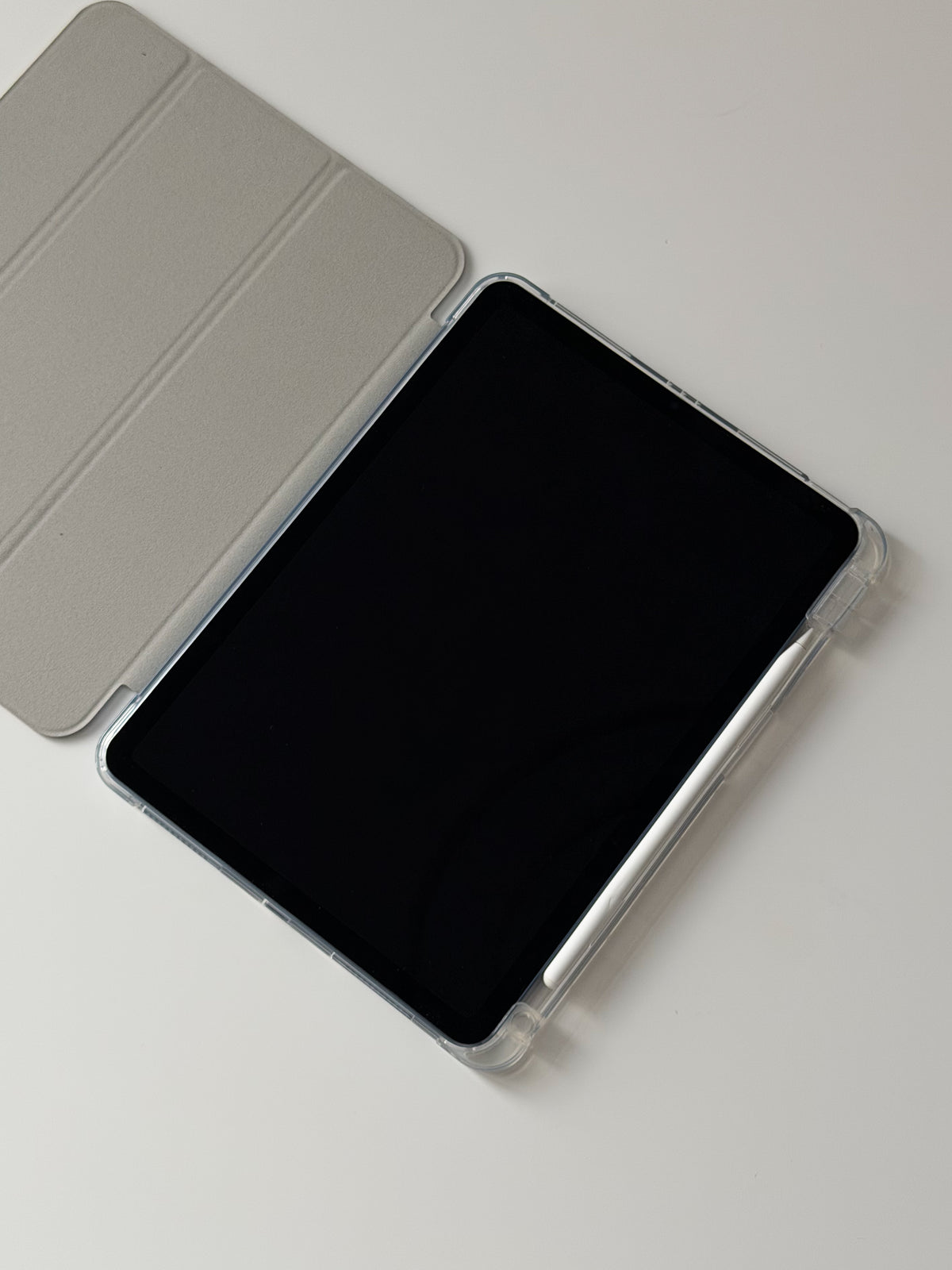 Відкритий чохол «Оксамит» для iPad — світло-сіра внутрішня сторона обкладинки та стилус